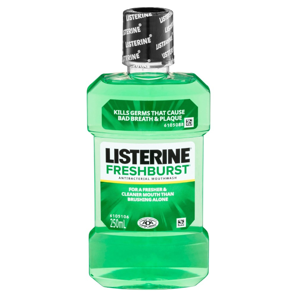 Listerine Fresh Burst ústní voda 250ml